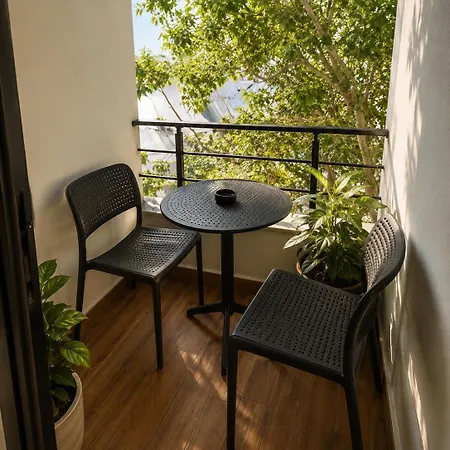 Katiaj Apartmanhotel *
