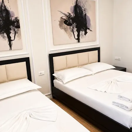 Katiaj Apartmanhotel *